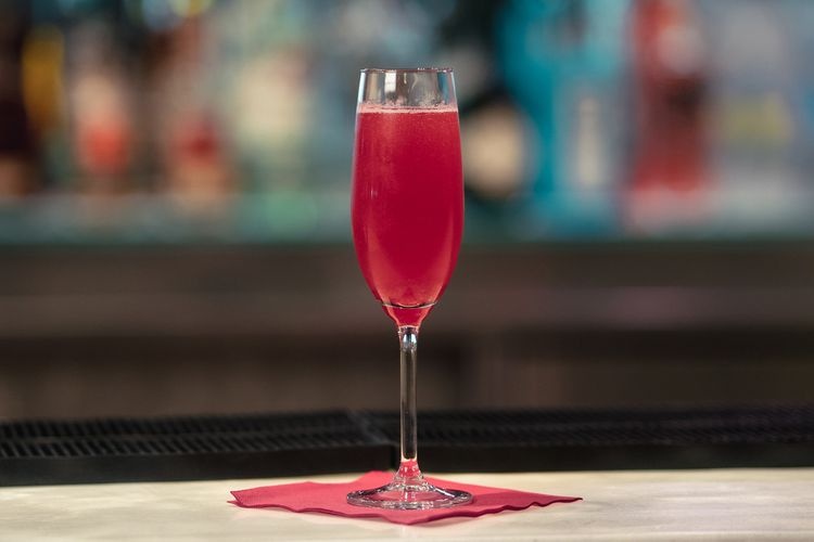 Cocktail tren may bay anh 3