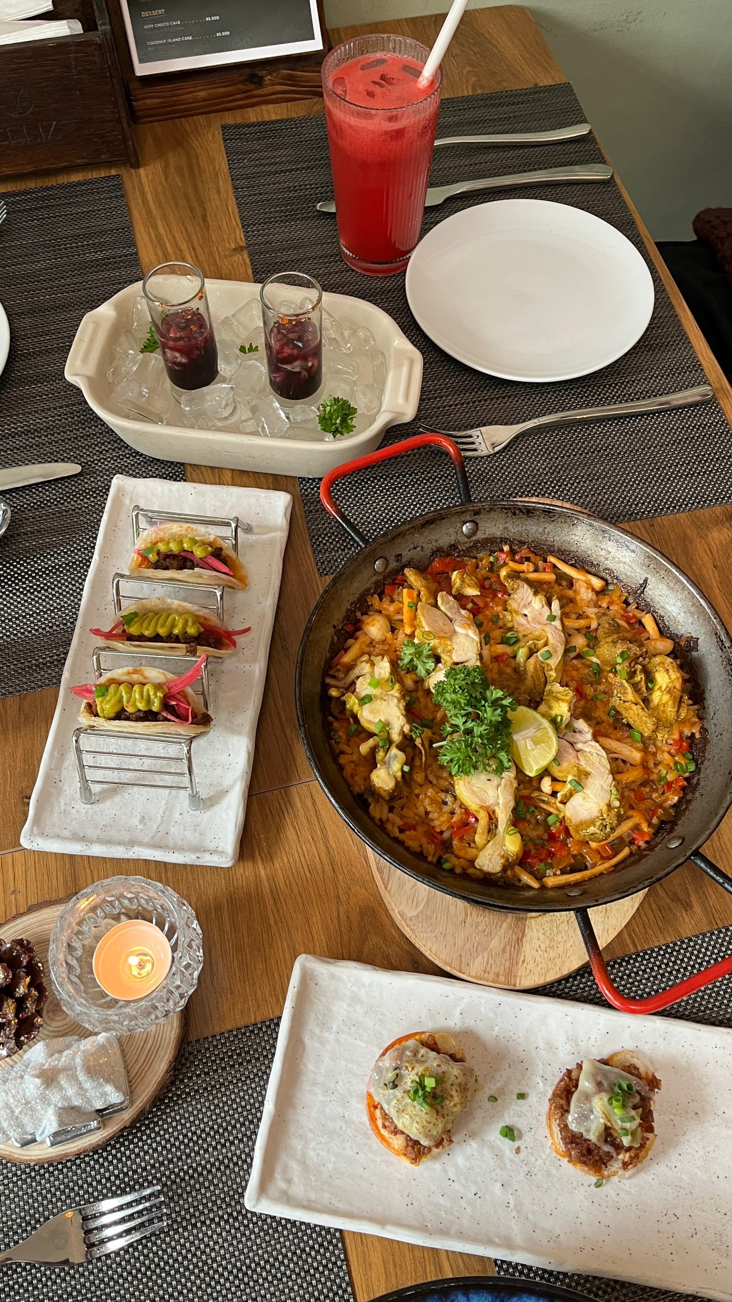 Am thuc quoc te anh 8