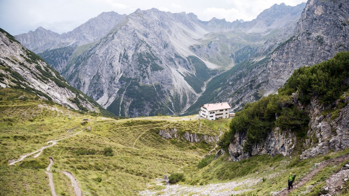 Du lich chau Au anh 1