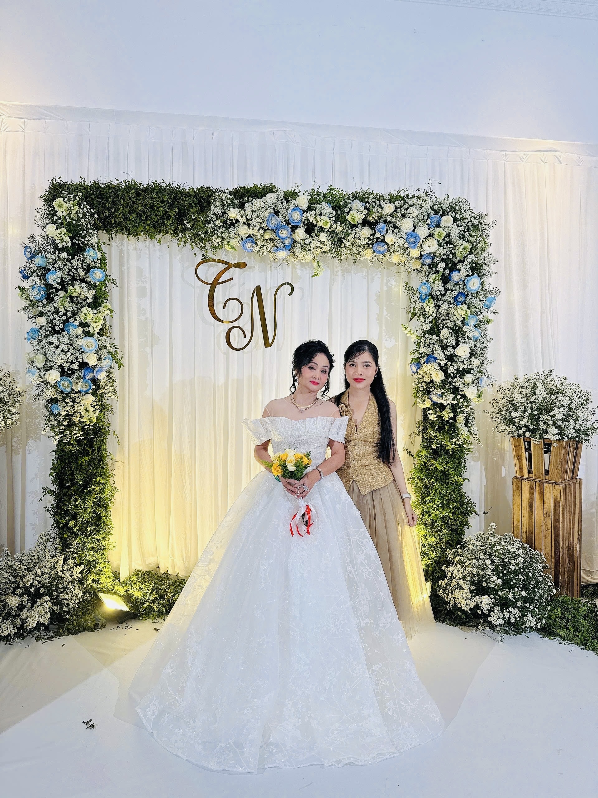 co dau 60 tuoi anh 2