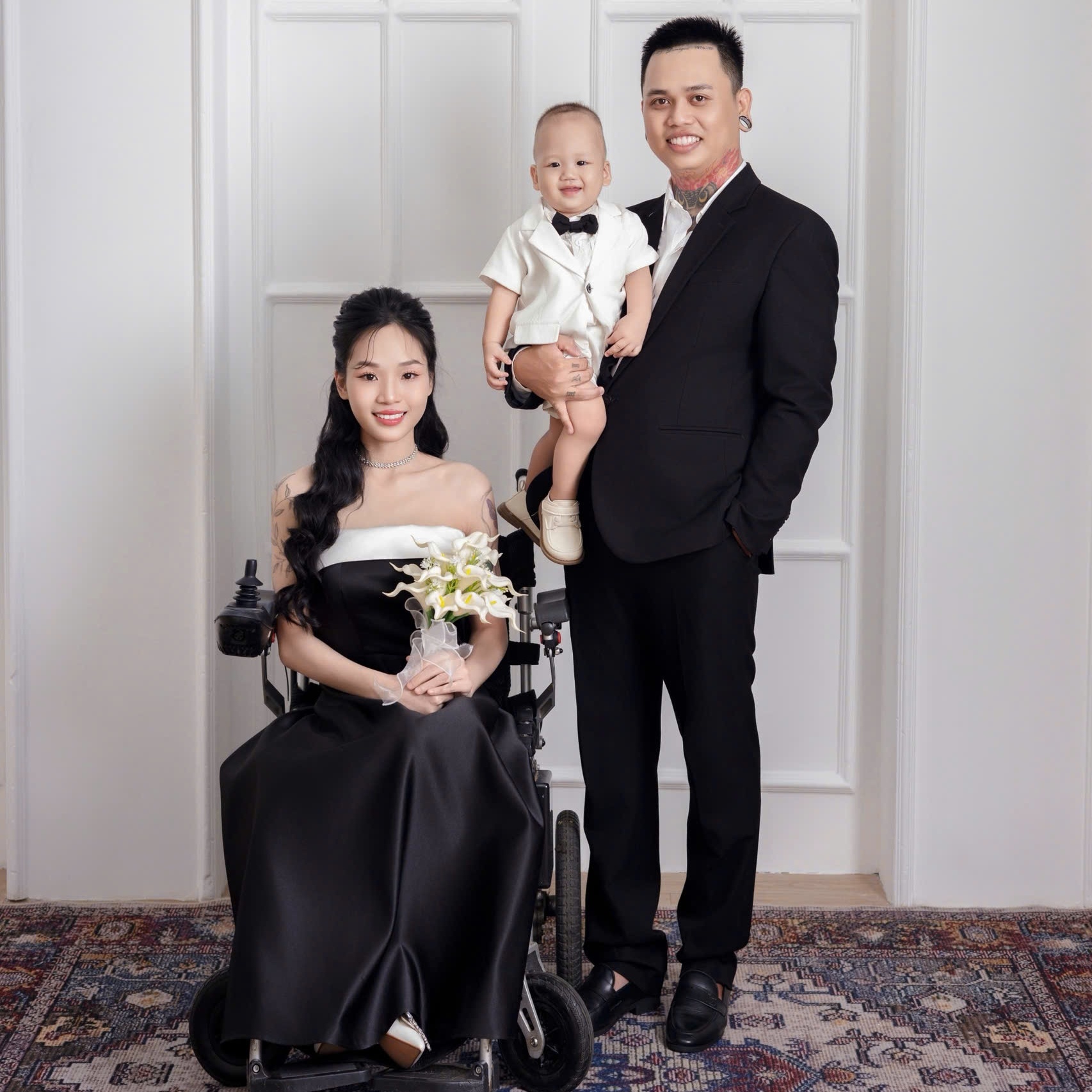 me ngoi xe lan anh 1