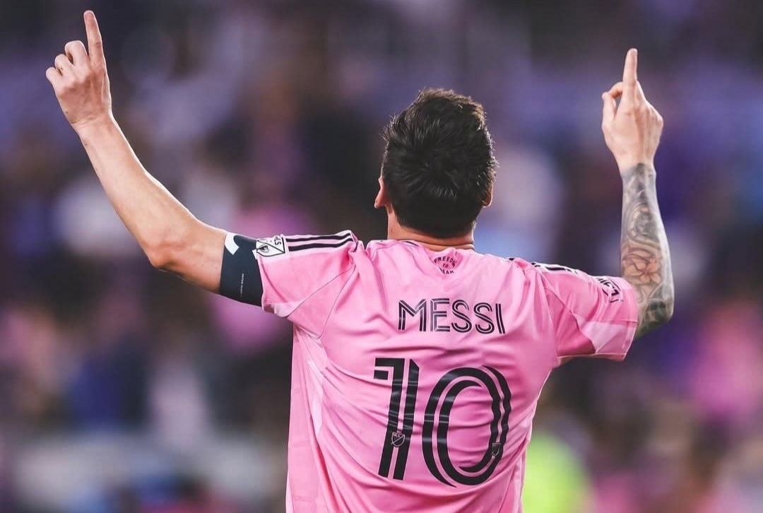 Hon loan vi Messi hinh anh