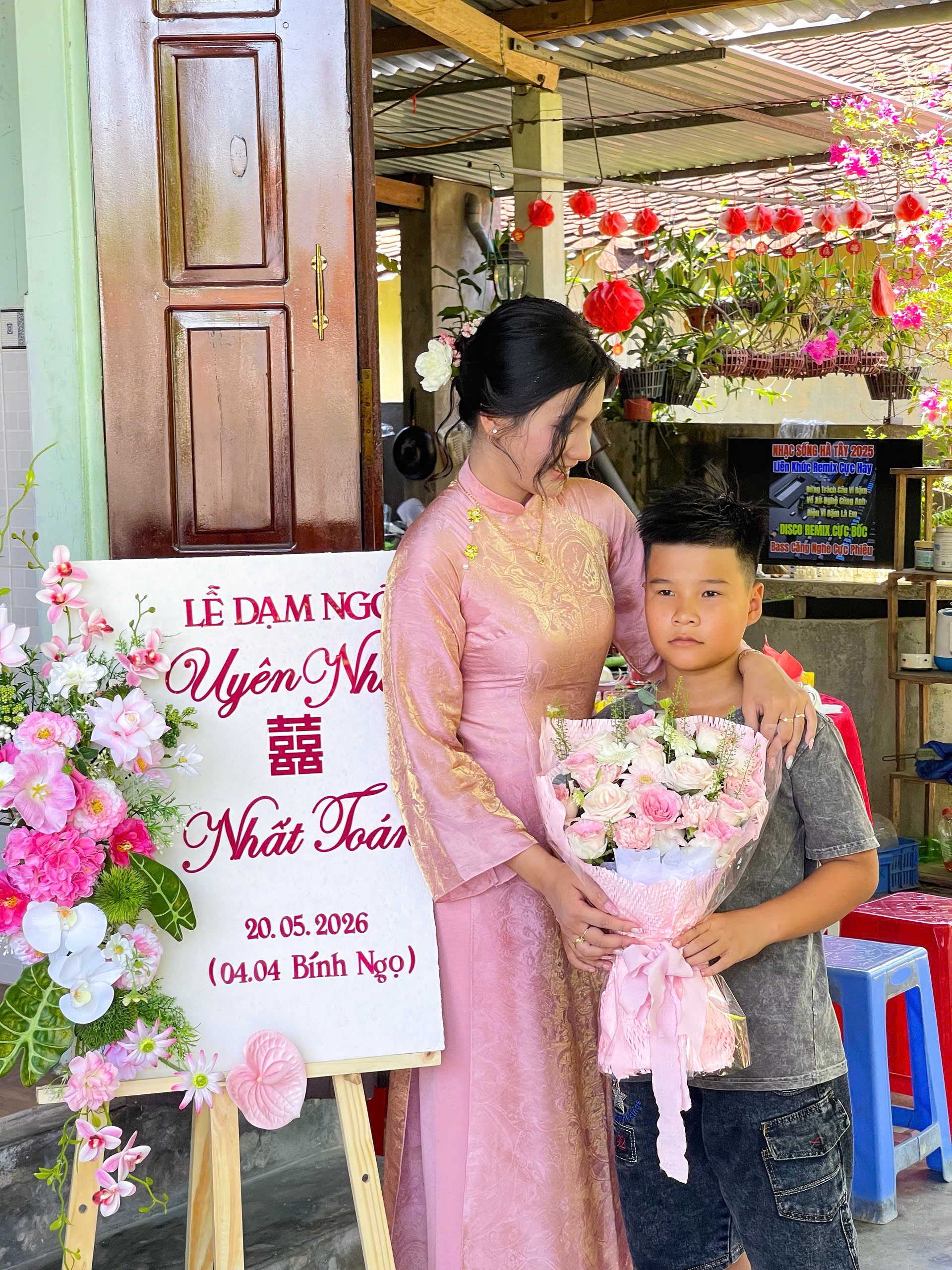 chị gái lấy chồng ảnh 1 chi gai lay chong anh 1