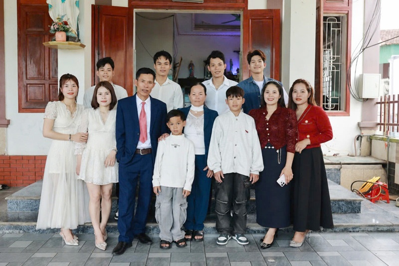 dong con dong chau anh 3