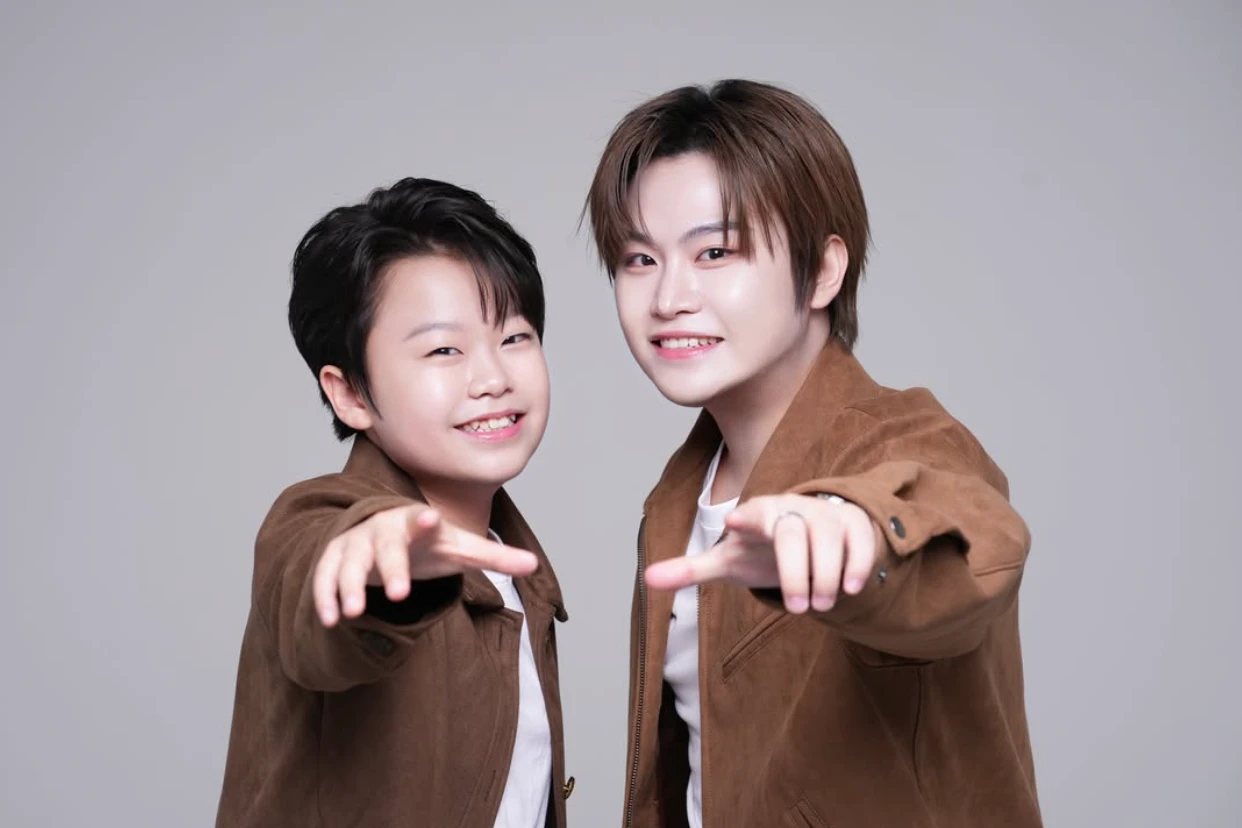 PSY nh&iacute; ảnh 1