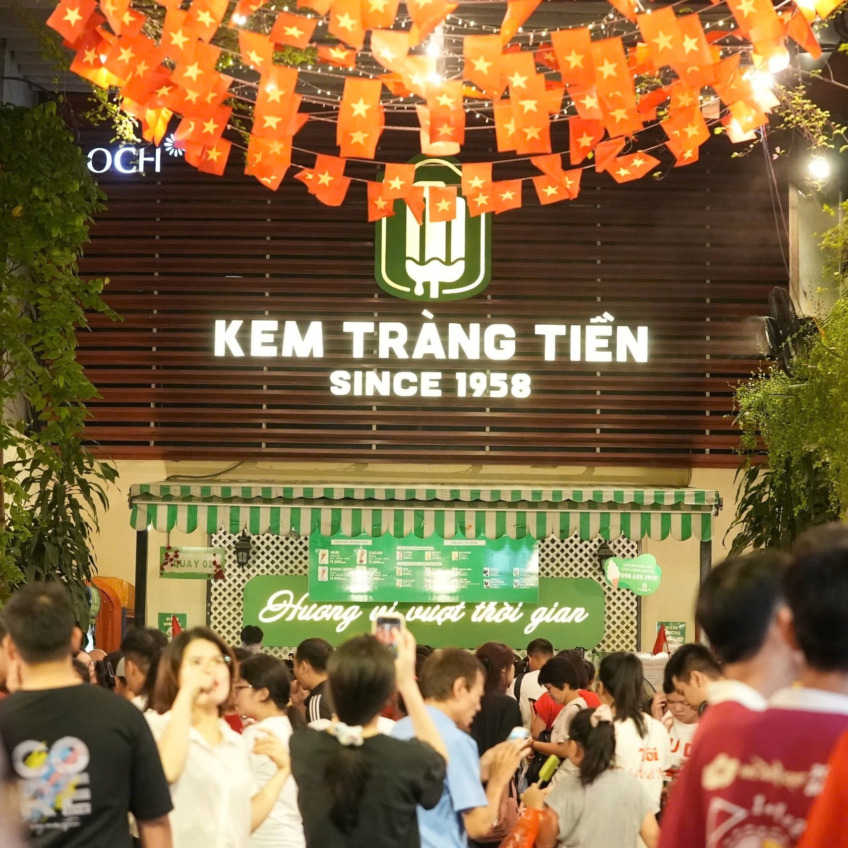 kem tr&agrave;ng tiền ảnh 1