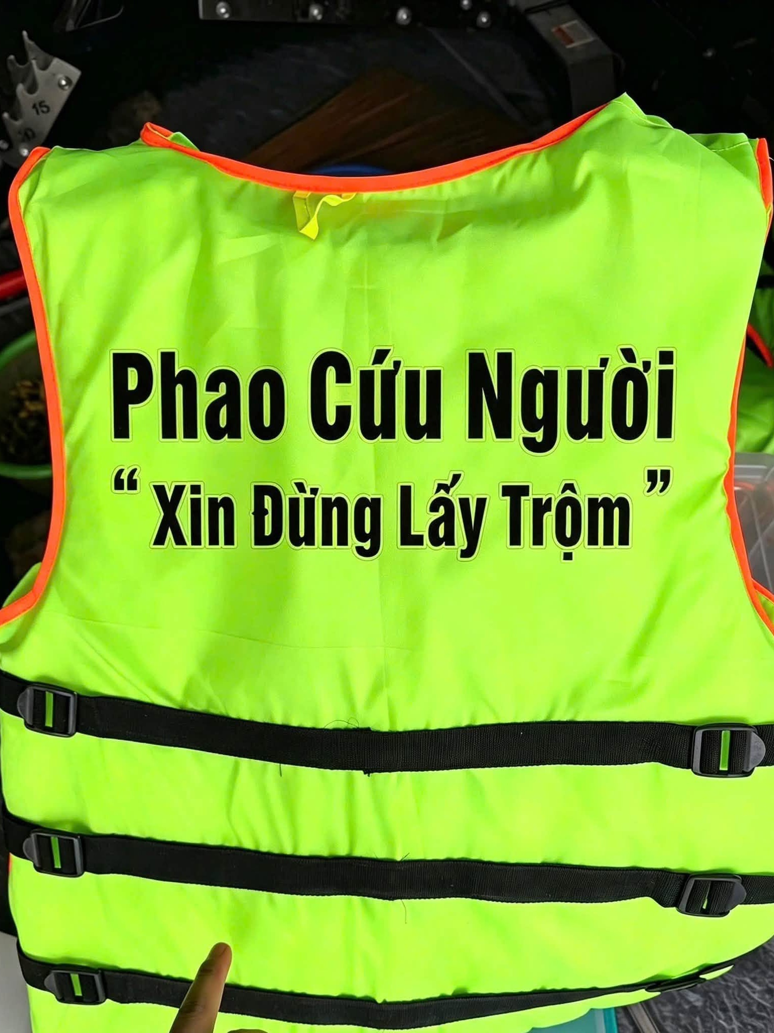 chiến sĩ hy sinh,  hy sinh cứu người,  200 &aacute;o phao,  Trần Văn T&ugrave;ng ảnh 2