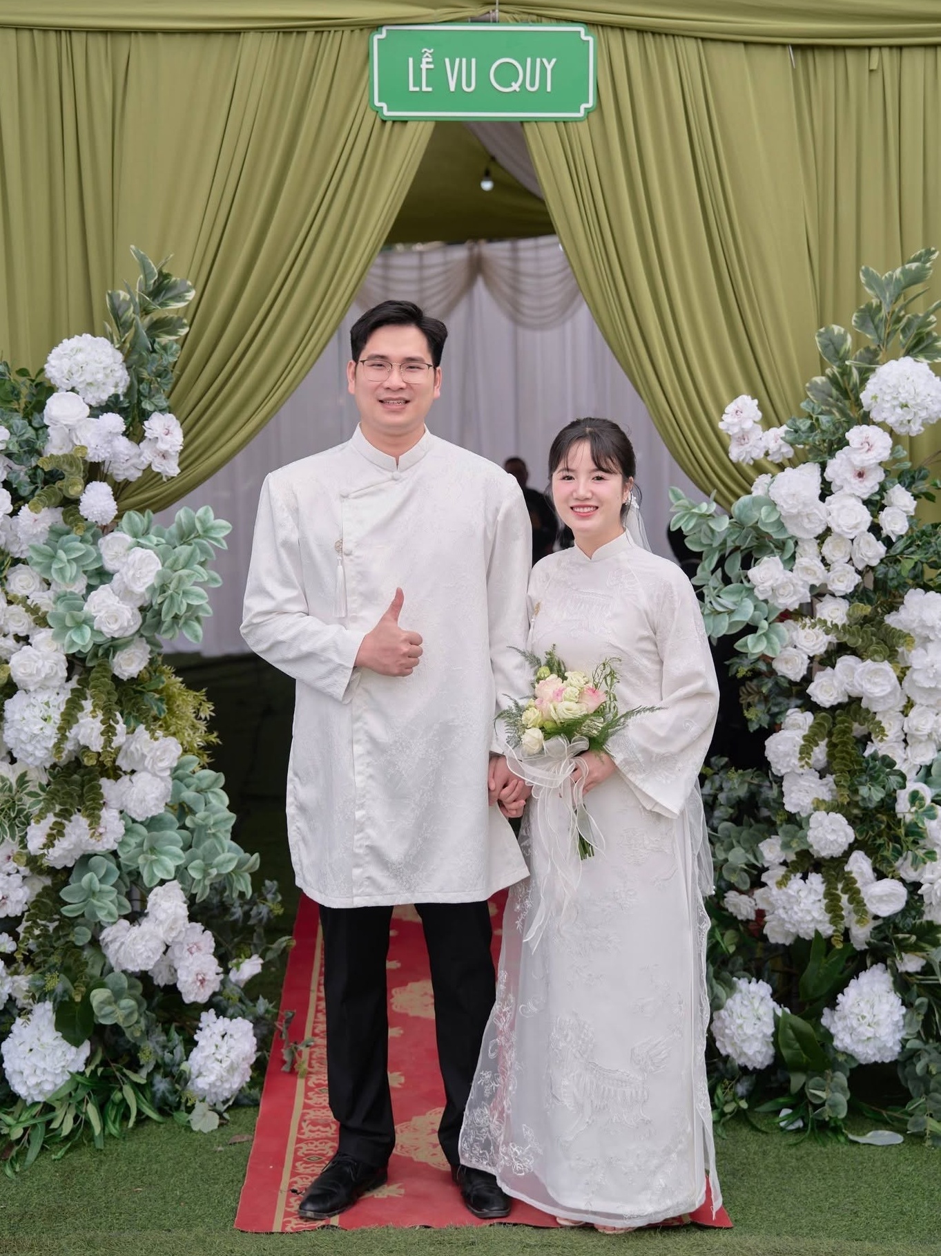 b&aacute;c sĩ nội tr&uacute; ảnh 3