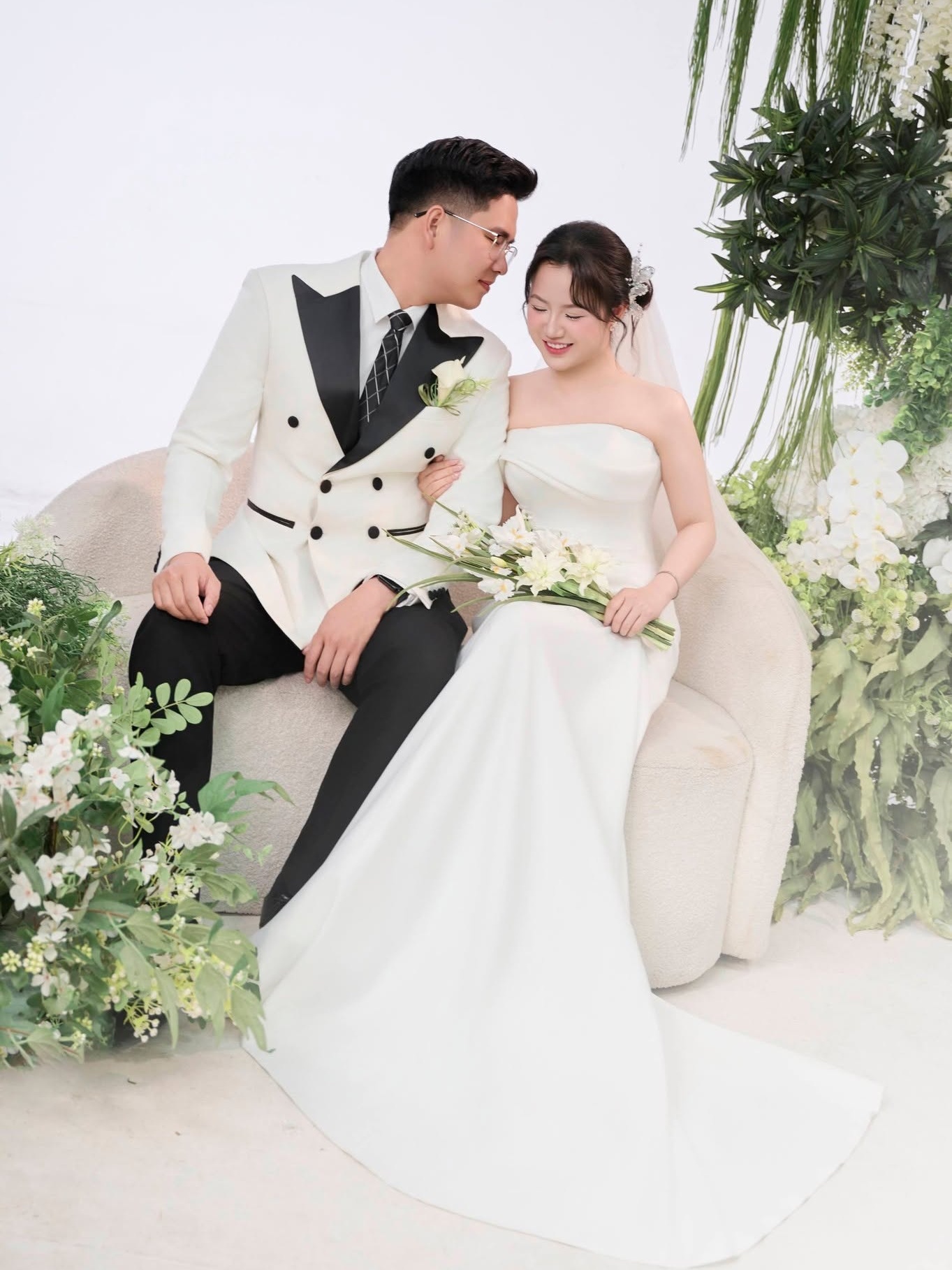 b&aacute;c sĩ nội tr&uacute; ảnh 4