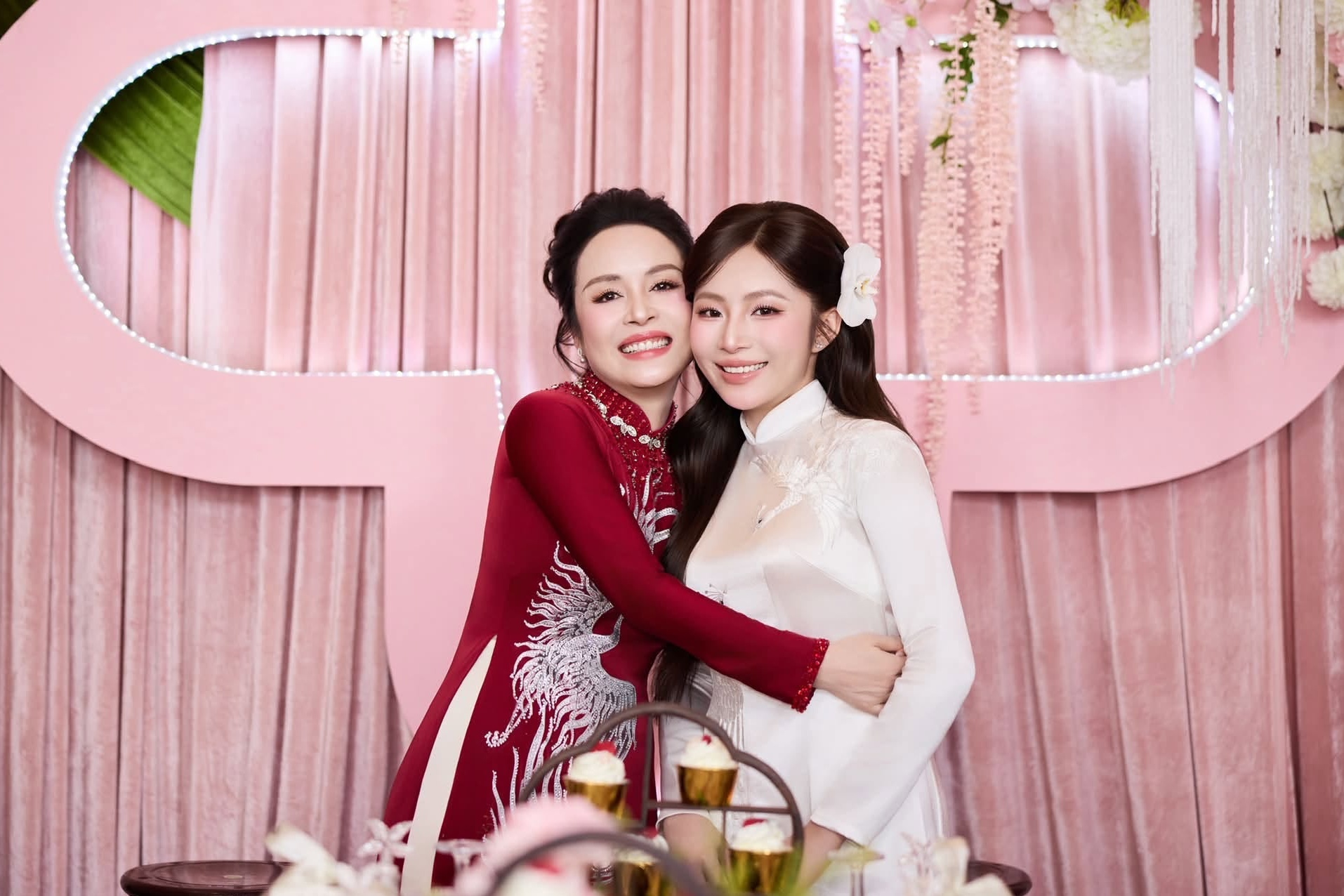 đ&aacute;m cưới ảnh 8