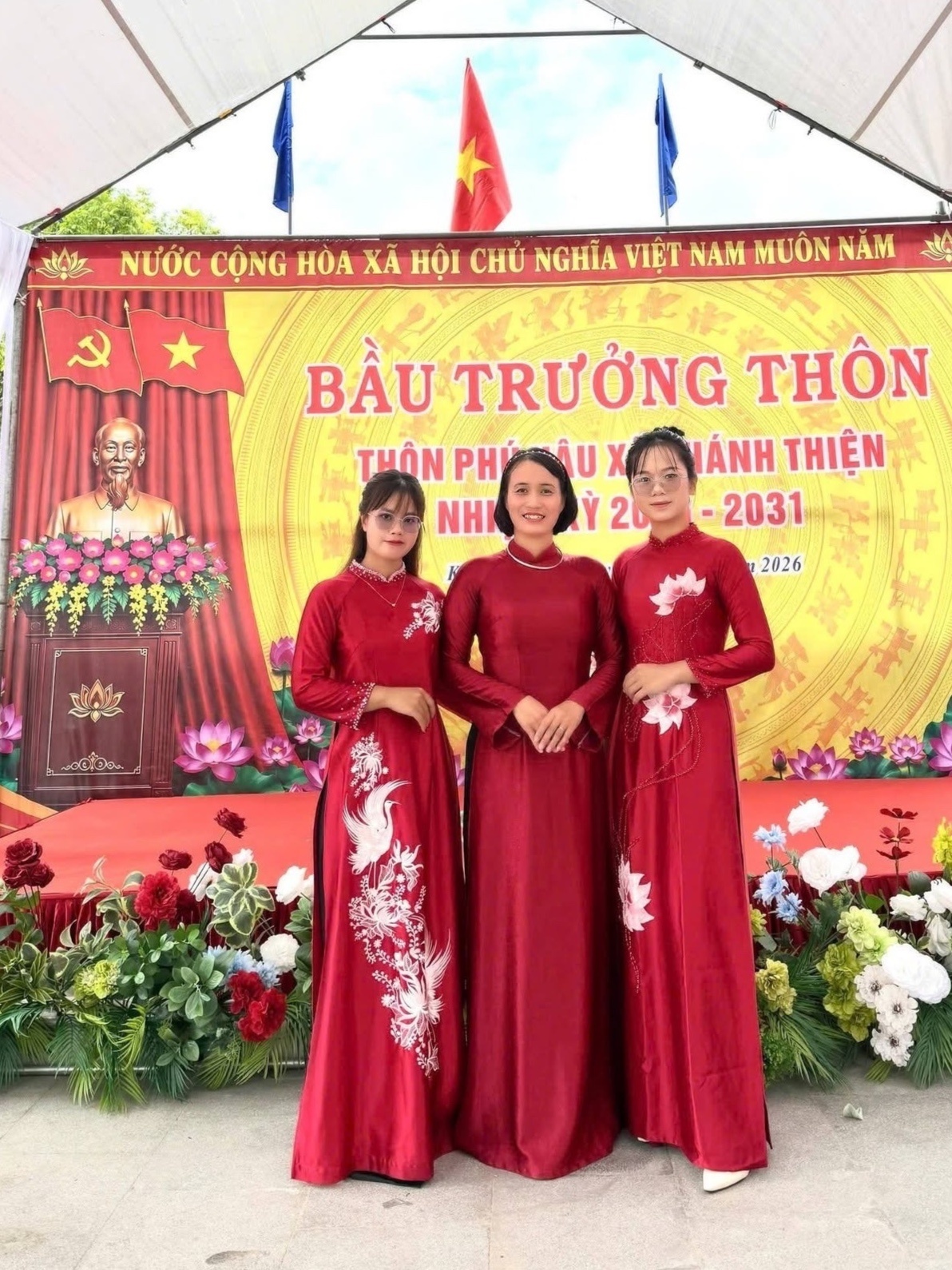 trưởng th&ocirc;n ảnh 3