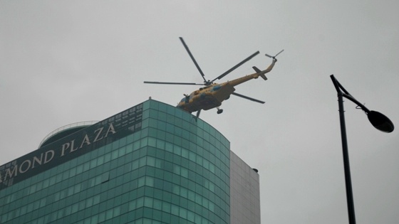 Dien tap chong khung bo, trung tam TP.HCM nao loan hinh anh