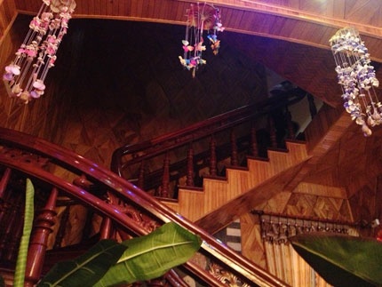 Lung linh chiếc giường ngủ giá nửa tỉ đồng của ông trùm ma túy 'Tàng Keangnam' 3 Lung linh chiếc giường ngủ giá nửa tỉ đồng của ông trùm ma túy 'Tàng Keangnam' 3