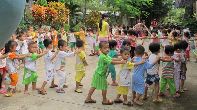 Chen chuc trong phong hoc tam hinh anh