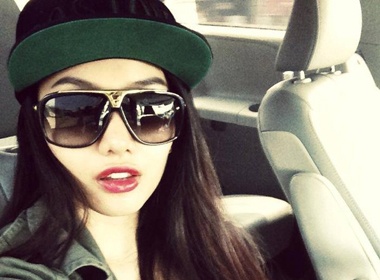 Cuoc song cua hot girl Meo Meo tung noi dinh dam hinh anh