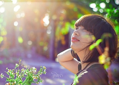 Co gai cua hang tram clip piano ngot ngao hinh anh