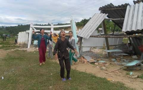 1.500 nguoi dien tap chong dong dat gan Song Tranh 2 hinh anh