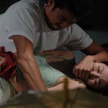 Dan choi pho huyen dan canh hiep dam nu sinh hinh anh