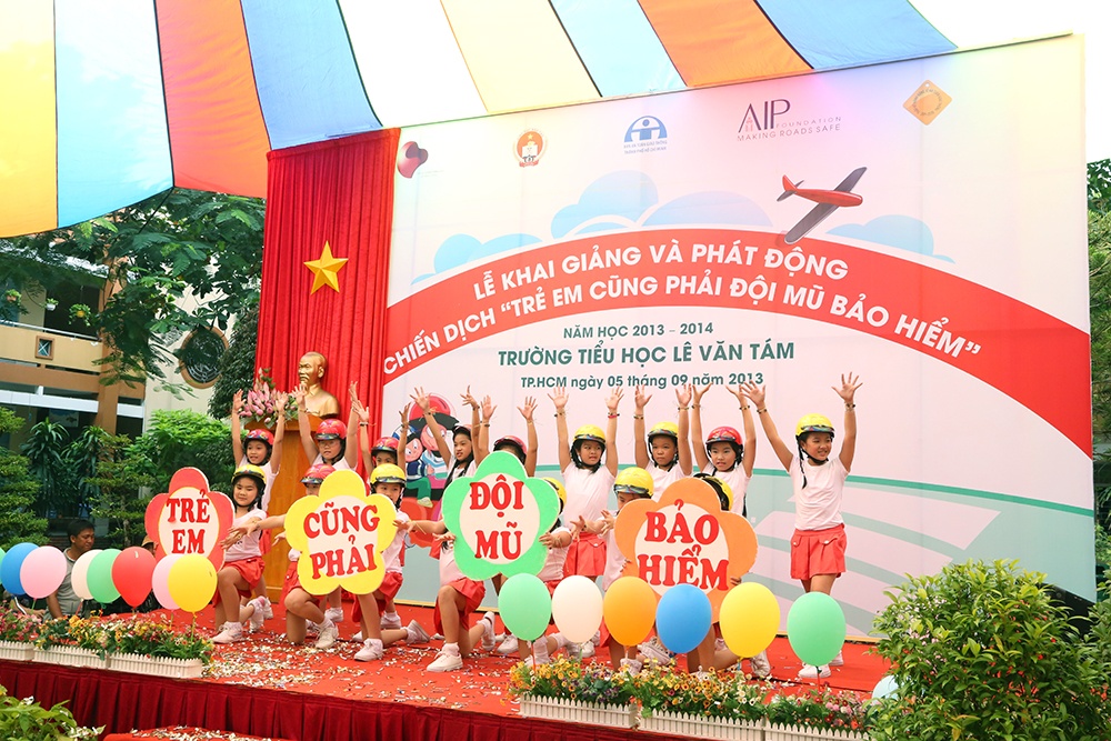 Le phat dong giai doan 3 chien dich tre em cung phai doi MBH hinh anh