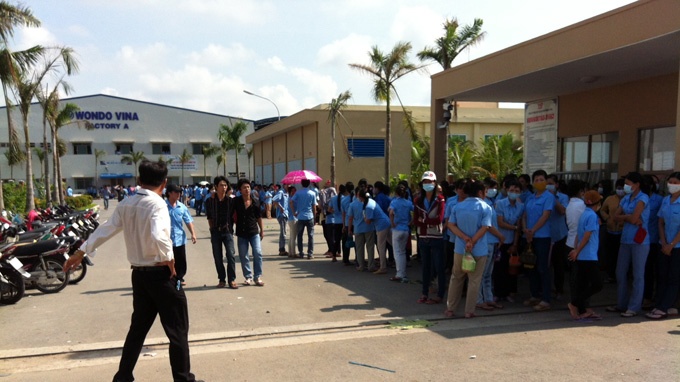 Cong an lam ro vu nu cong nhan mang thai bi chich dien hinh anh