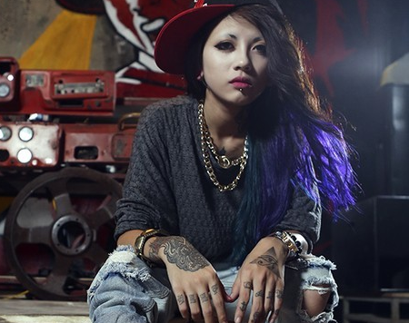 Co tho xam dep, di, co luong like khung hinh anh