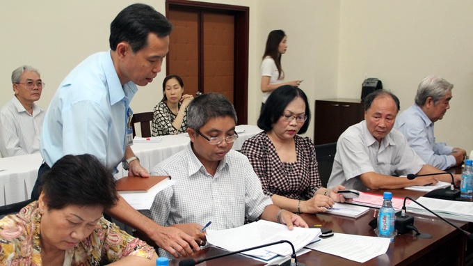 Lum xum DH Hung Vuong: SV van phai doi thi tot nghiep hinh anh
