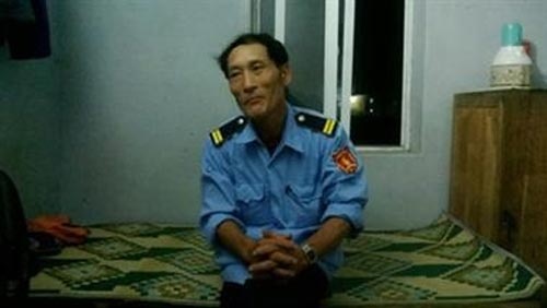 Di nhan 39 nam khong ngu, uong 21 lit ruou khong say hinh anh