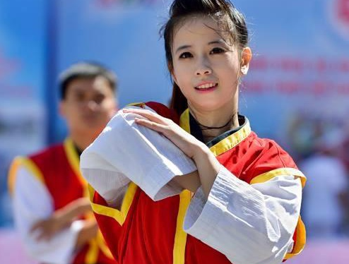 Ve dep cua nu vo si Viet khien gioi tre 'chao dao' hinh anh