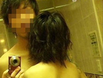 Bi danh nhap vien vi doa tung anh sex nguoi yeu len mang hinh anh