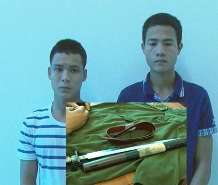 Gia cong an, danh trong thuong nguoi de cuop hinh anh