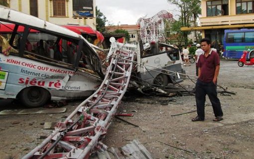 Tan hoang sau sieu bao so 10 hinh anh