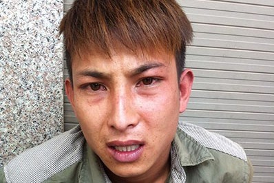Trom xe cua ong chu, dung phai canh sat 141 hinh anh