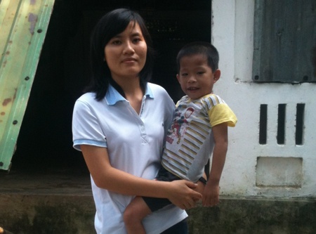 19 lan hien mau cuu song cau be mac benh hiem ngheo hinh anh