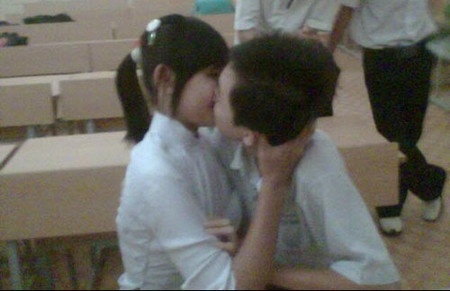 Con yeu som, bo me lo con… di tu hinh anh