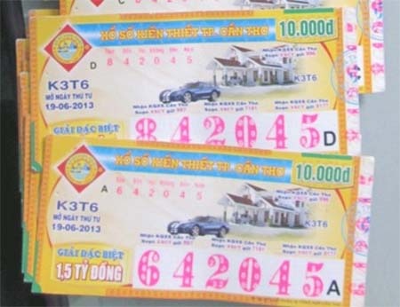 Nguoi chuyen cuop ve so bi khoi to hinh anh