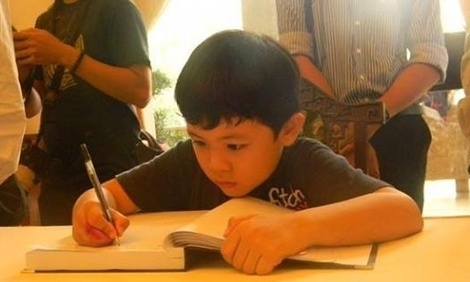 Ngan nguoi chia se luu but ve Dai tuong cua nam sinh 9X hinh anh