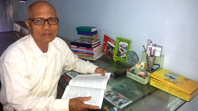 Sinh vien o tuoi 72 hinh anh