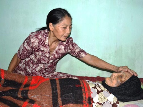 Nhat duoc 8 chi vang, tim nguoi tra lai hinh anh