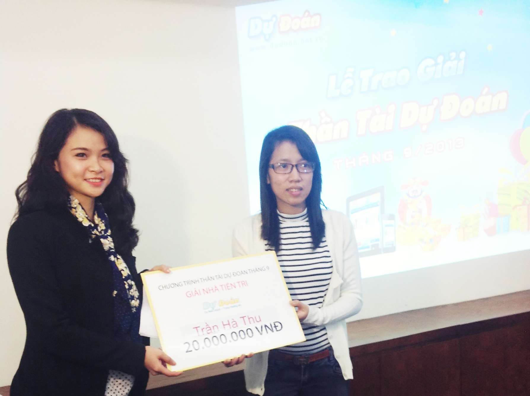 Trung giai thuong lon 20 trieu dong nho co tai du doan hinh anh