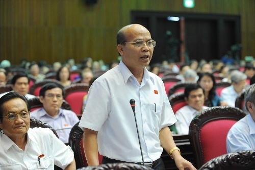 Danh tham nhung moi mon man ben ngoai hinh anh