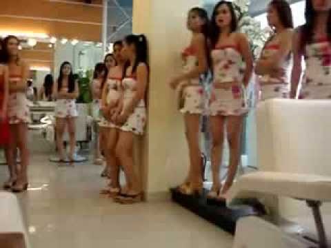 Lac buoc o 'dong' vay ngan ray tai, goi dau giua Sai Gon hinh anh