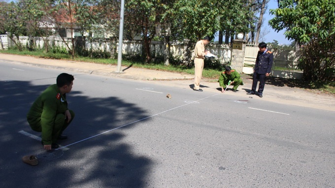 Mot thieu nien tu vong vi doan dua xe? hinh anh