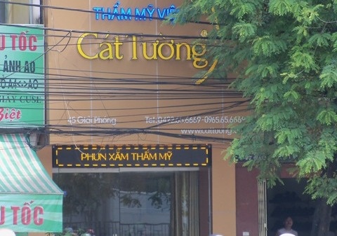 Chi benh vien moi duoc hut mo, nang nguc hinh anh