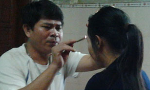 Thanh song tu xung chau Ngoc Hoang chua bach benh hinh anh