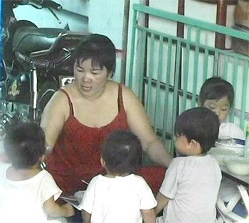 Nhung bao mau gay chan dong du luan hinh anh