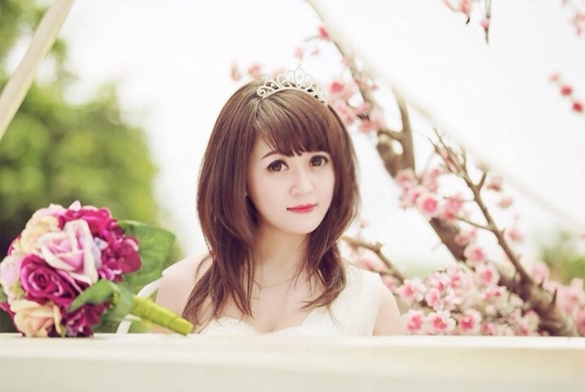 Nhan sac nhu hot girl cua co giao tieu hoc hinh anh