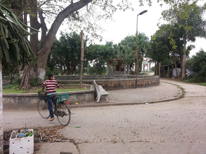 Nguoi trong giu mo 'chua ba' o Hung Yen hinh anh