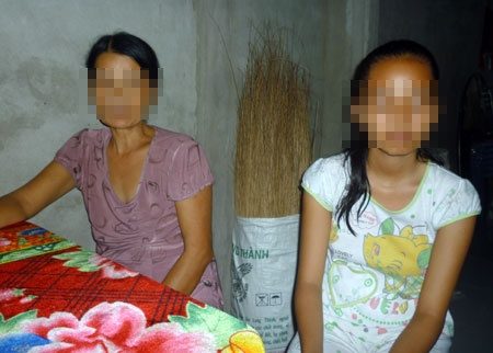 'Yeu rau xanh' 70 tuoi hai doi lien tiep 6 be gai hinh anh