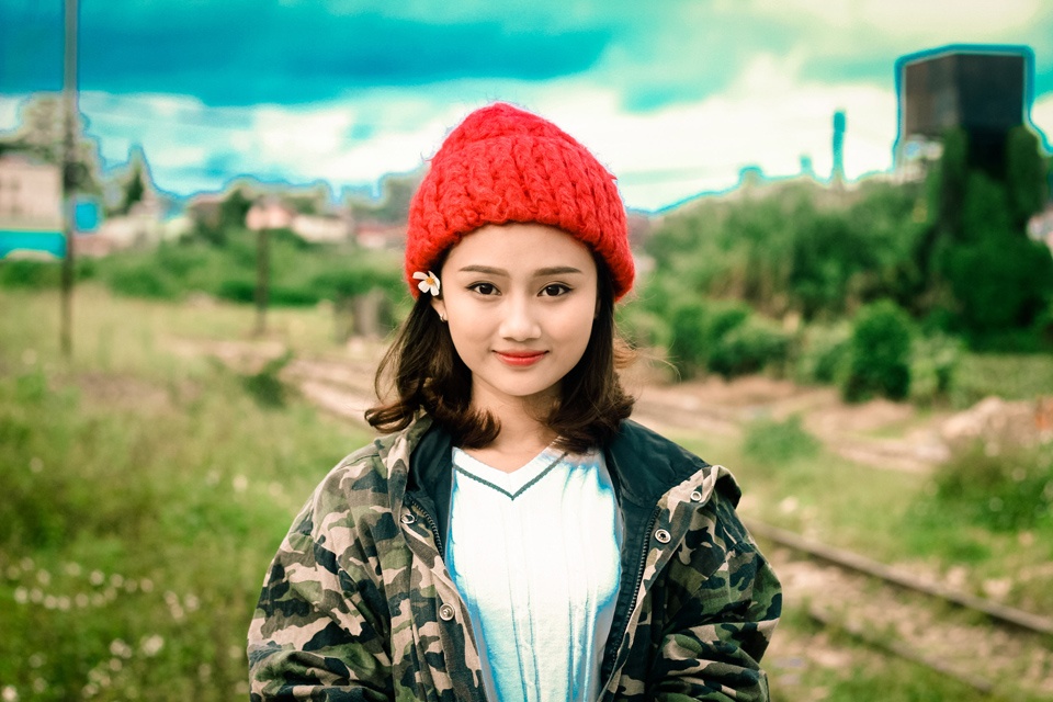 Nu sinh ‘hut hon’ dan mang bang nhung bo anh long lanh hinh anh