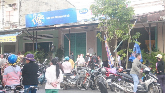 Ro ri dien phong tam, mot phu nu bi dien giat chet hinh anh